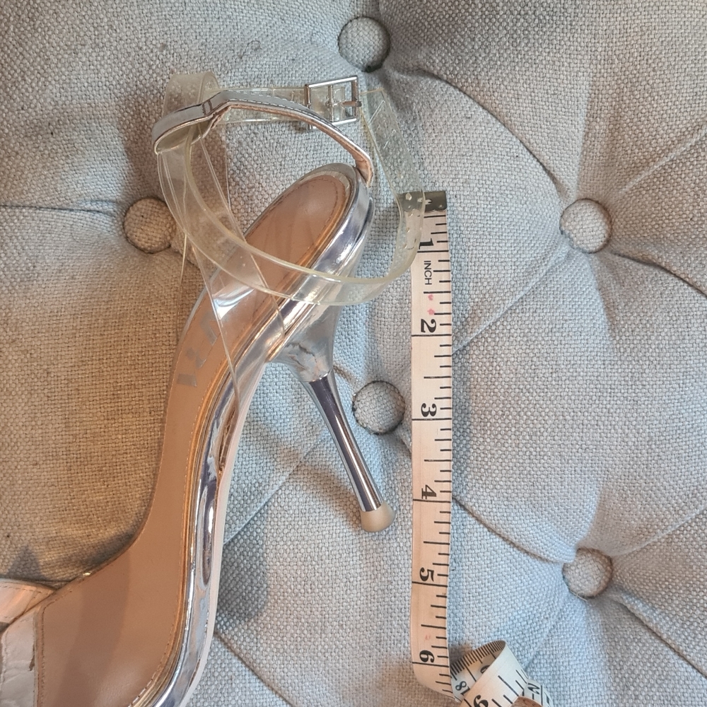 ZARA sandals - Picture 8 of 11